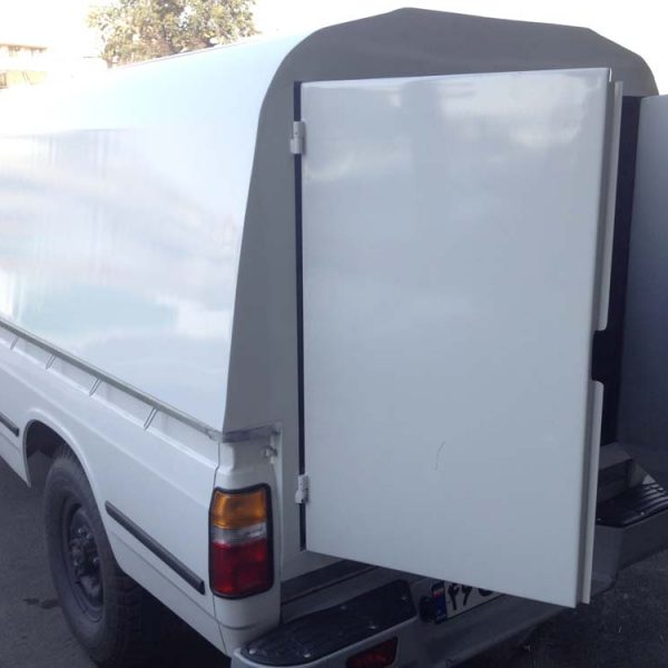 اتاق عقب نیسان زامیاد