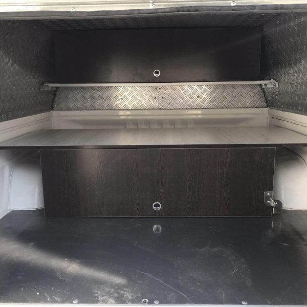 photo_2016-11-26_10-48-21 لاینر کفی تویوتا هایلوکس