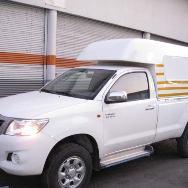 اتاق فایبرگلاس تویوتا هایلوکس