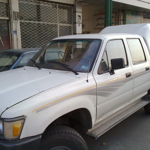 کابین عقب تویوتا هایلوکس