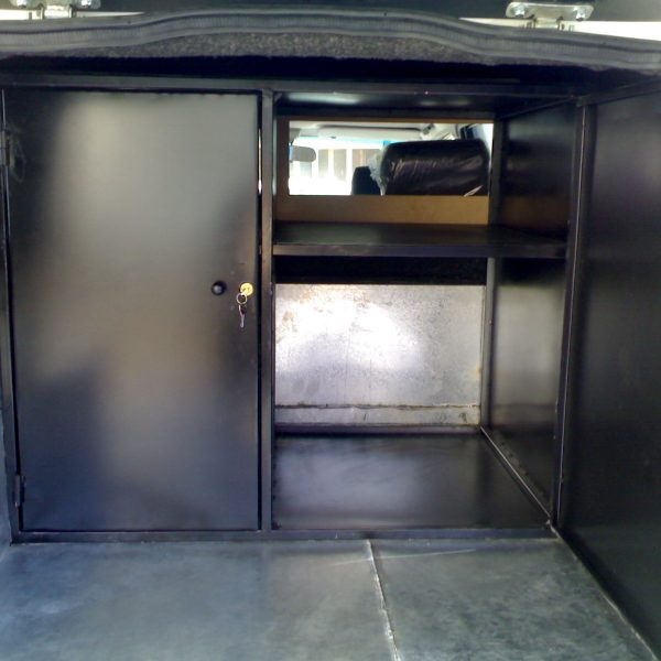 لاینر کفی تویوتا هایلوکس