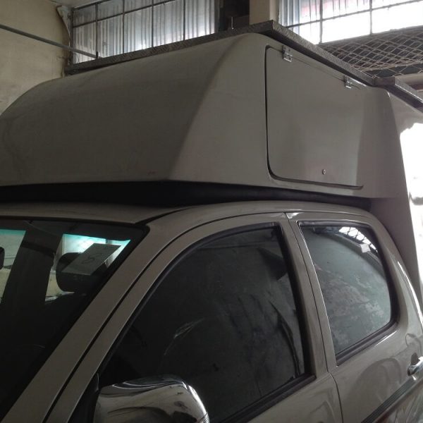 اتاق فایبرگلاس تویوتا هایلوکس