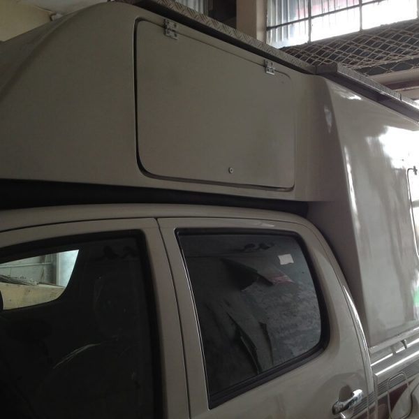 اتاق فایبرگلاس تویوتا هایلوکس