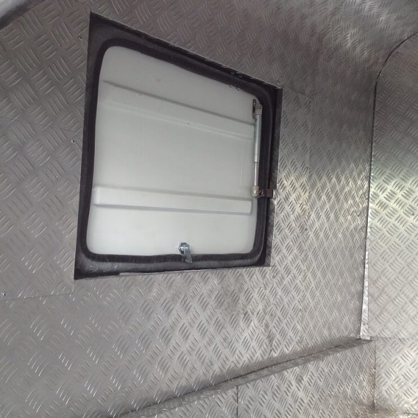 لاینر کفی تویوتا هایلوکس